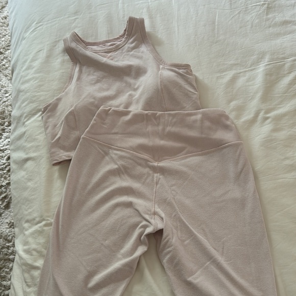 Feat by Jana Kramer, matching light pink set - Picture 5 of 7